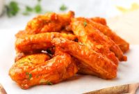 Crispy Buffalo Chicken Wings in the Air Fryer (Quick Recipe)