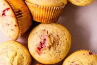 Moist Raspberry Muffins with Lemon Zest Recipe
