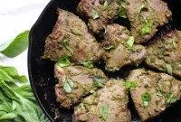 Thai Green Curry Lamb Loin Chops Recipe for Succulent Flavor