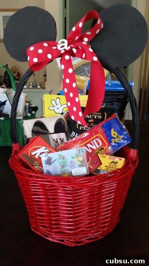 Creative Easter Decorating Ideas for a Stylish Holiday 8 Use black and red spray paint, black craft foam, and red polka dot ribbon to make a Minnie (or Mickey) Easter basket. Great idea!