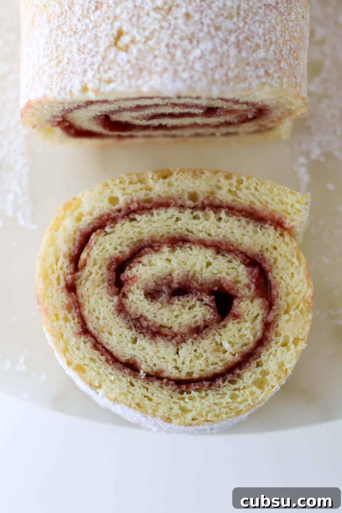 Slice of Swedish Rulltårta.