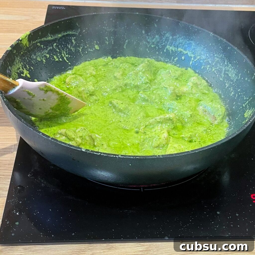 Green Chicken | Hariyali Chicken | Hara Masala Chicken | Recipe by Fatima Cooks