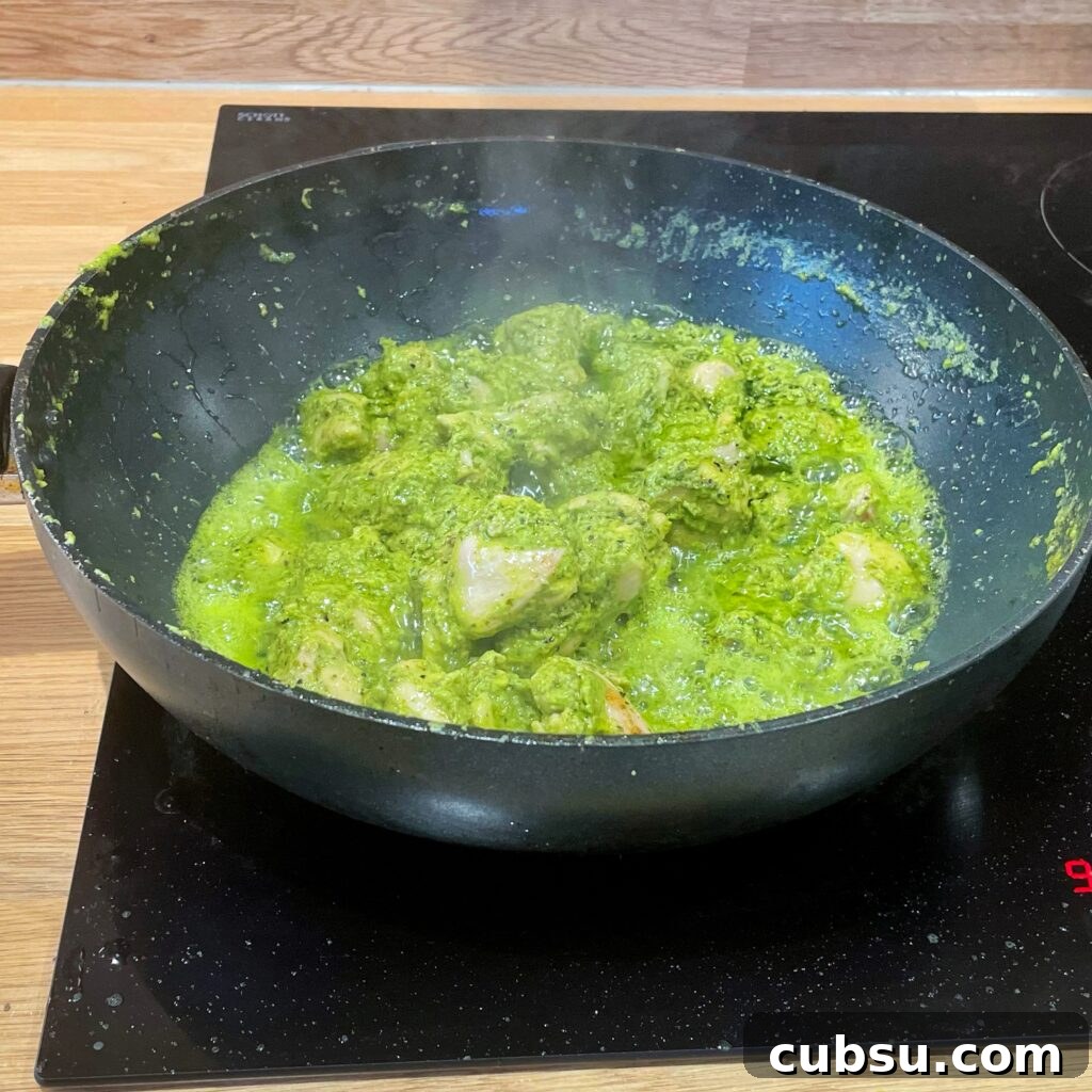 Green Chicken | Hariyali Chicken | Hara Masala Chicken | Recipe by Fatima Cooks