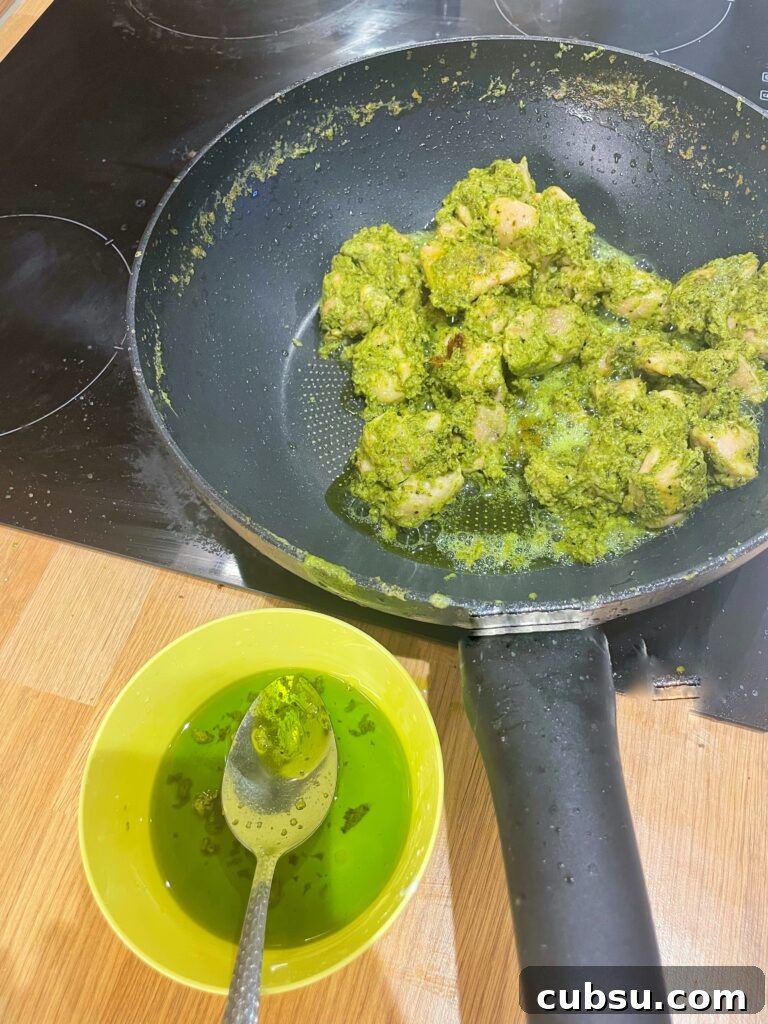 Green Chicken | Hariyali Chicken | Hara Masala Chicken | Recipe by Fatima Cooks
