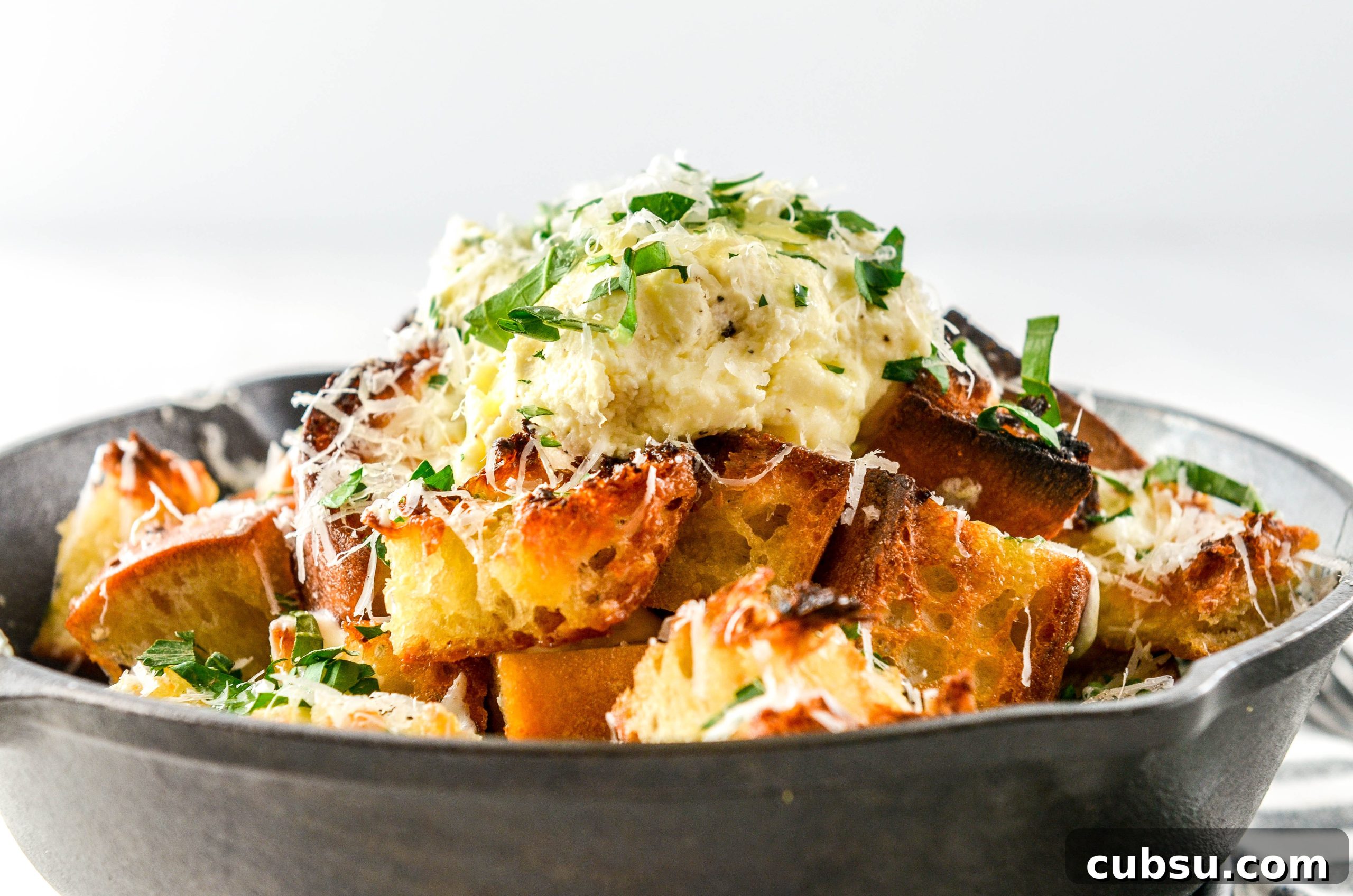 Truffled Garlic Ricotta Toast: Creamy, Savory Indulgence 3 Truffled Garlic Bread-3.jpg