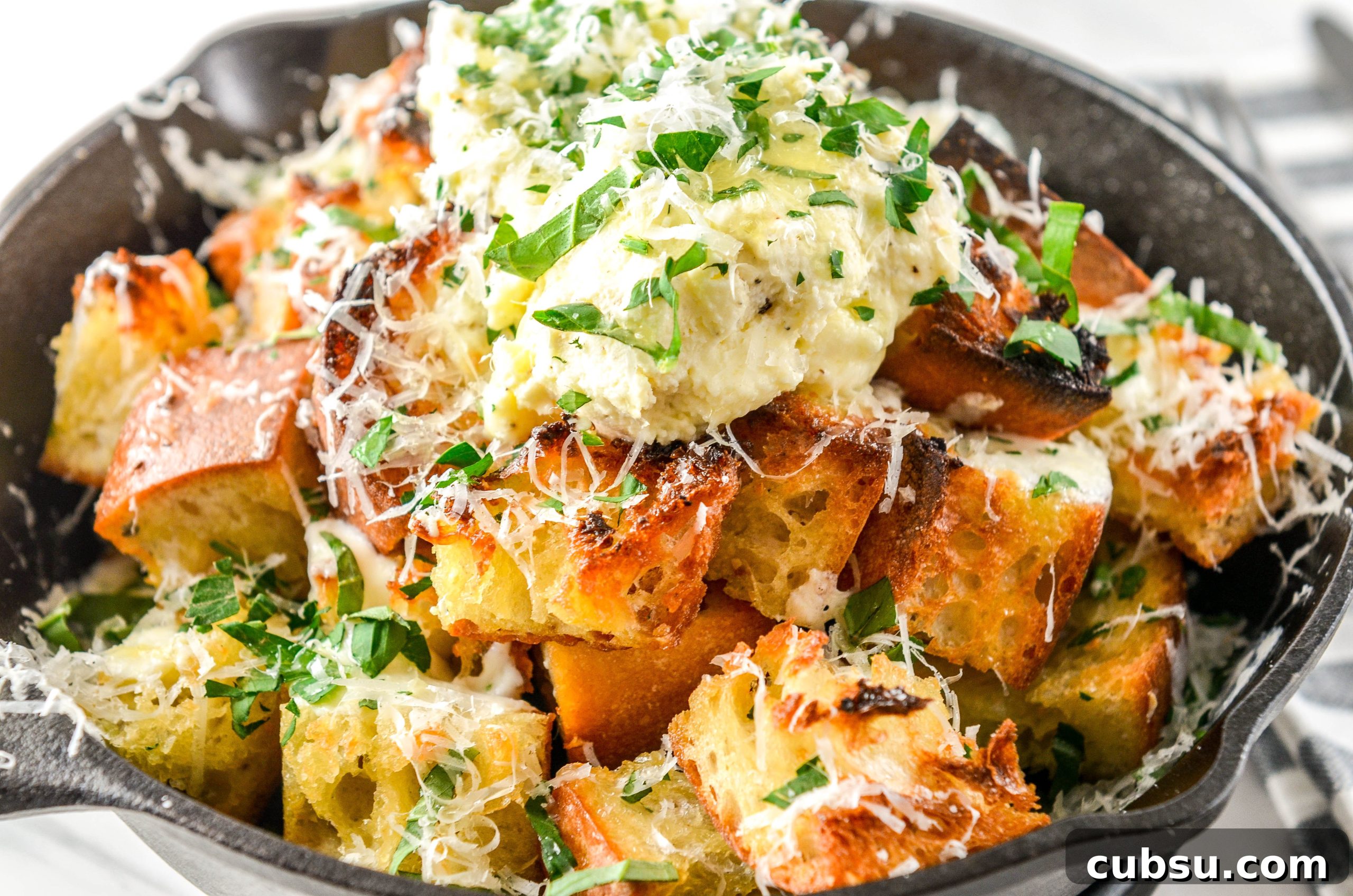 Truffled Garlic Ricotta Toast: Creamy, Savory Indulgence 4 Truffled Garlic Bread-2.jpg