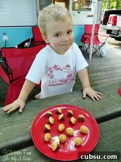 20+ Fun Camping Snacks and Meals Kids Will Love 28 Acorn Treats
