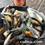 Amber Ale and Herbs Mussels