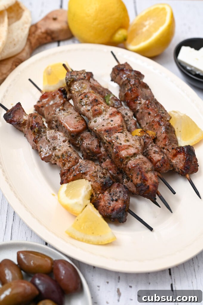 The best recipe for the most tender and flavourful pork souvlaki.