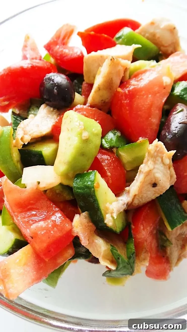 15 Low‑Carb Work Lunches to Prep Quickly and Stay Energized 13 This tomato avocado and chicken salad makes a great healthy lunch that is easy and quick! This easy low-carb and paleo lunch recipe is great if you're eating clean, but even if you're not you'll enjoy this healthy chicken salad during summer as it's so refreshing, full of flavor and filling!