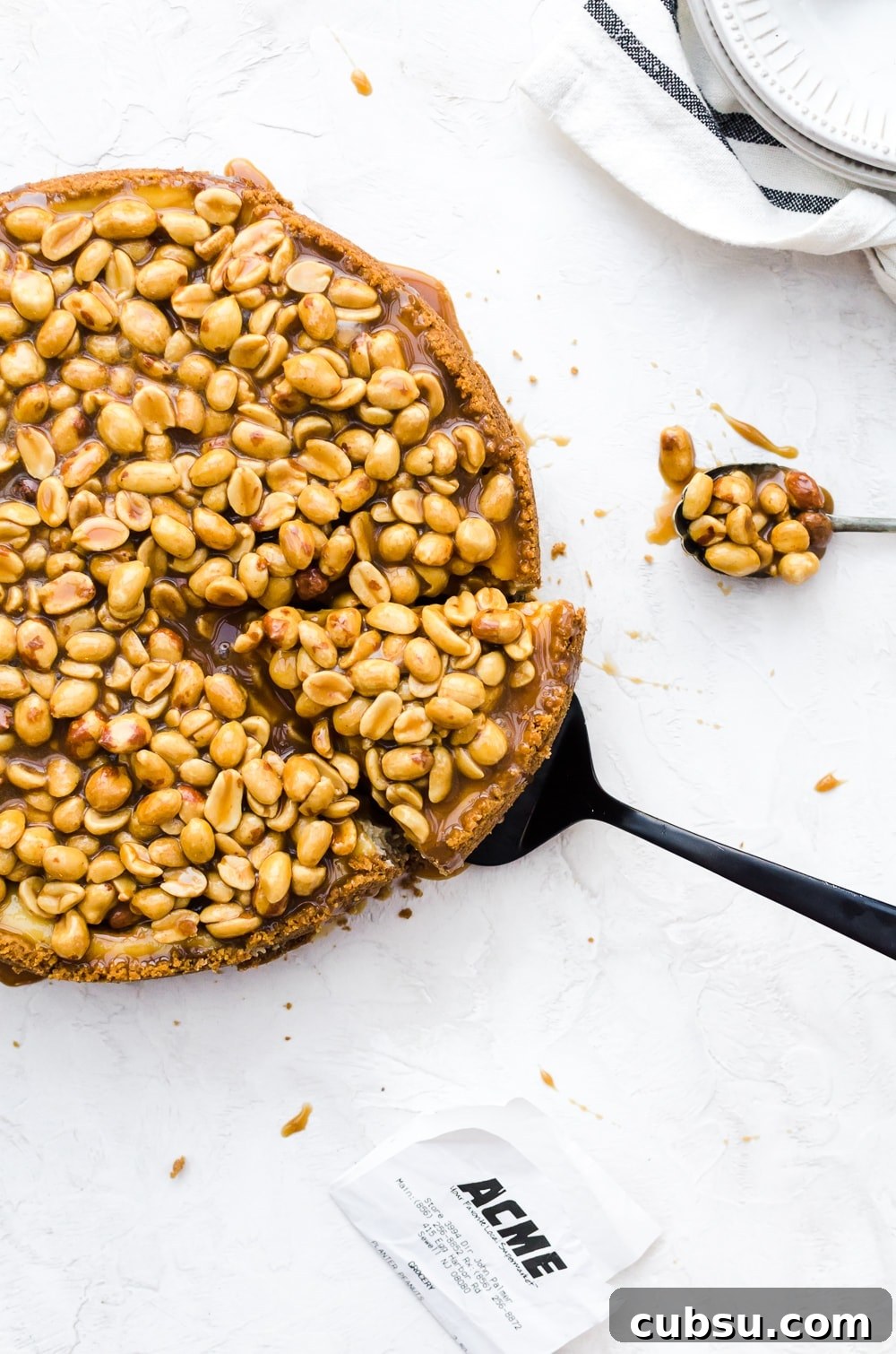 Decadent Caramel and Nut Cheesecake Recipe for Dessert Lovers 2 caramel nut cheesecake slice
