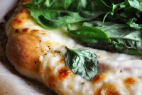 Classic Homemade Pizza Dough: Crispy Crust from Scratch