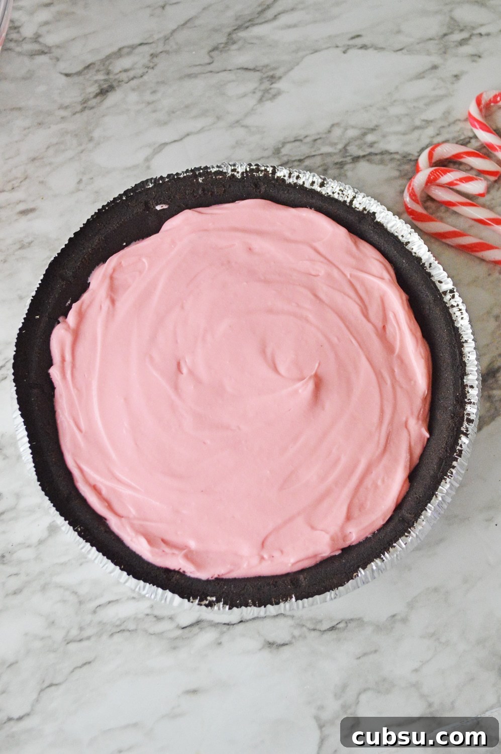 peppermint pie filling in oreo crust