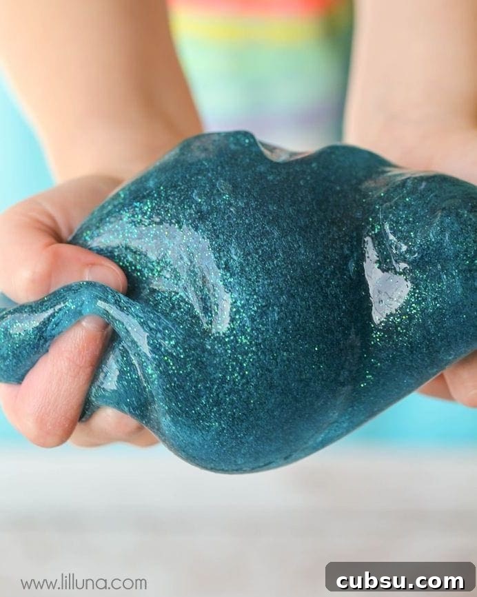Homemade Glitter Gak recipe - the kids LOVE this stuff!! It takes a minute to make and provides hours of entertainment. All you need to make this is water, elmers glue, borax, and glitter! Recipe on { lilluna.com }